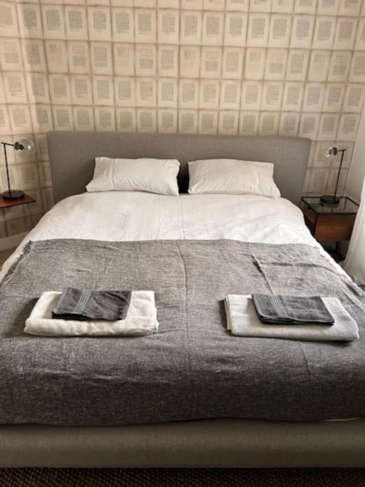 Modern Apartment Within Historic Chester City Walls Eksteriør bilde